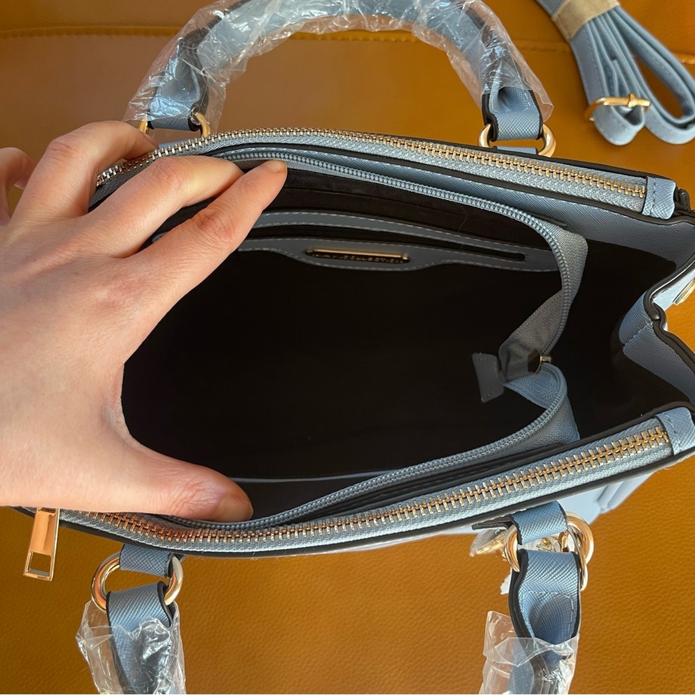 Baby Blue Ruth Shoulder Bag Set - Picture 8 of 9